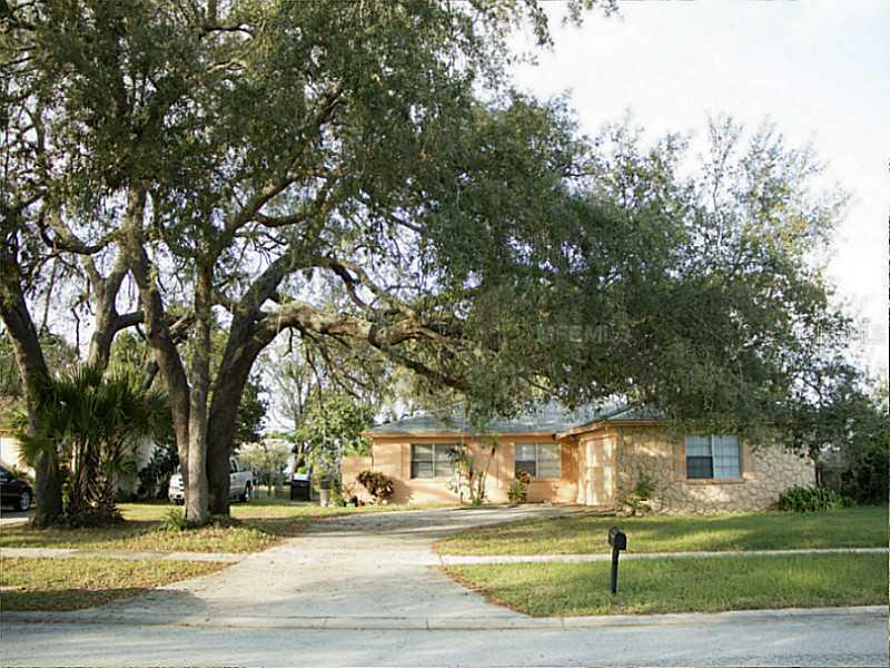 2911 Calumet Dr., Orlando, FL 32810