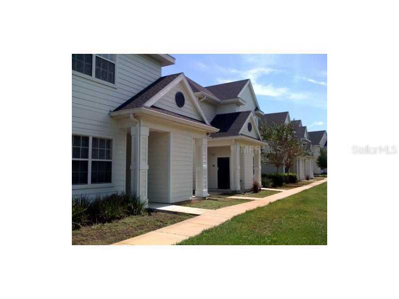 316 Southern Pecan Cir. #204, Winter Garden, FL 34787