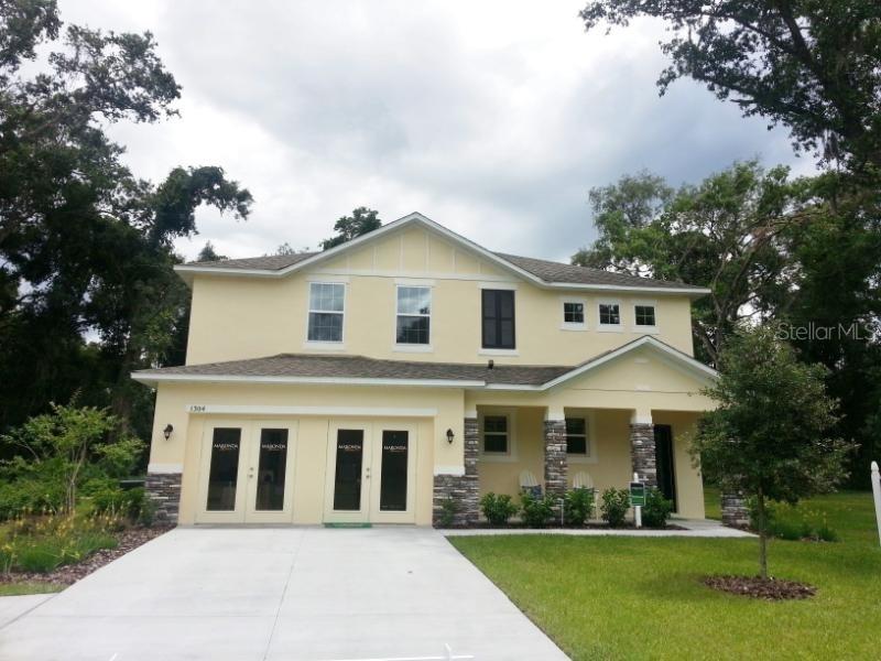 1304 Independence Ln., Mount Dora, FL 32757