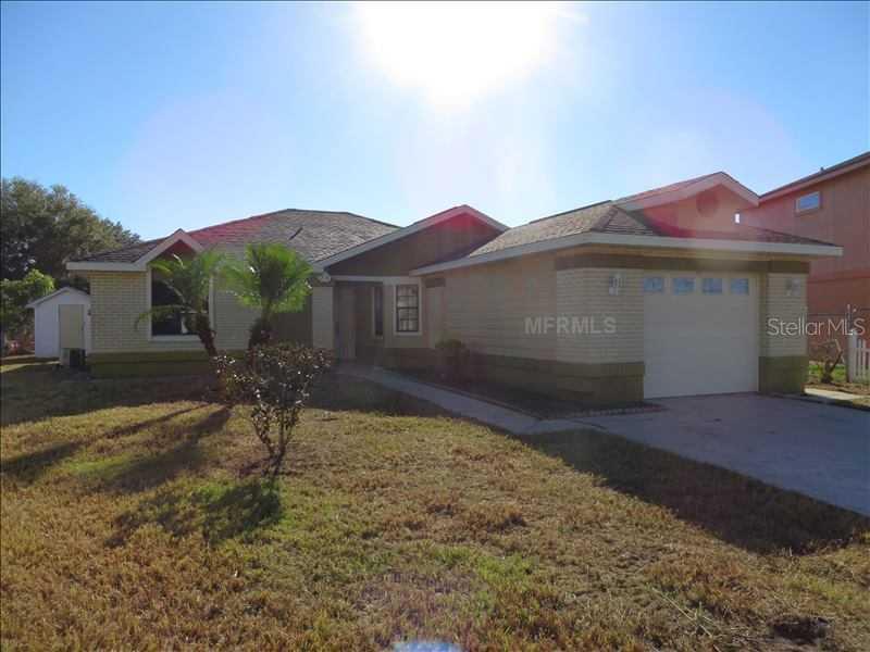 215 Applewood Ct., Kissimmee, FL 34743