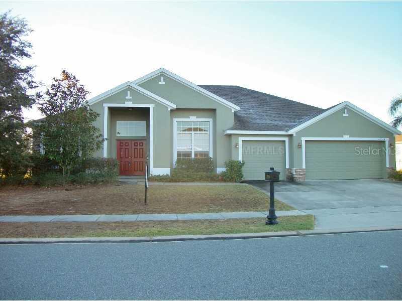 23514 Valderama Ln., Sorrento, FL 32776