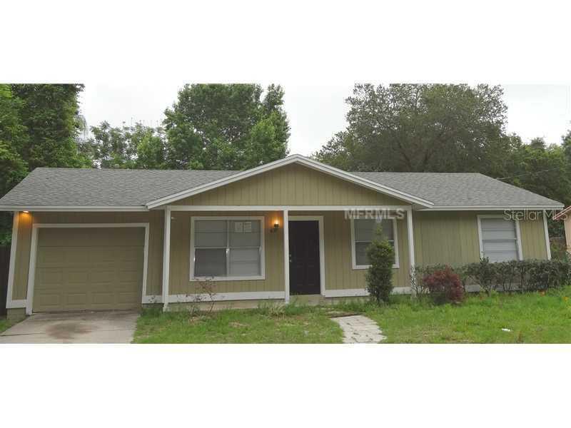 437 2nd St., Geneva, FL 32732