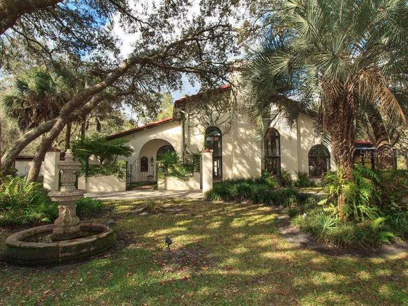 1822 Meadowbend Dr., Longwood, FL 32750