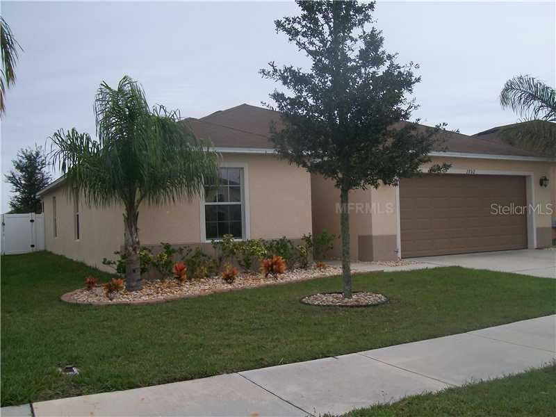 1752 Strathmore Cir., Mount Dora, FL 32757