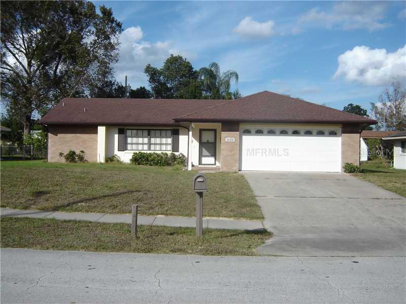 886 Sullivan St., Deltona, FL 32725
