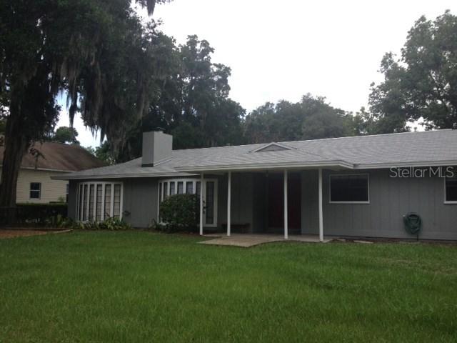 16 Floral St., Ocoee, FL 34761