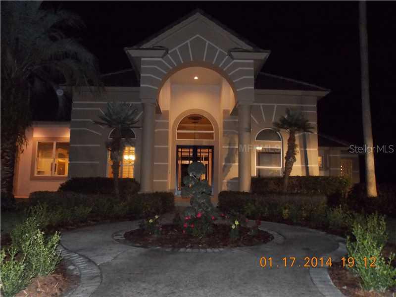 9051 Point Cypress Dr., Orlando, FL 32836