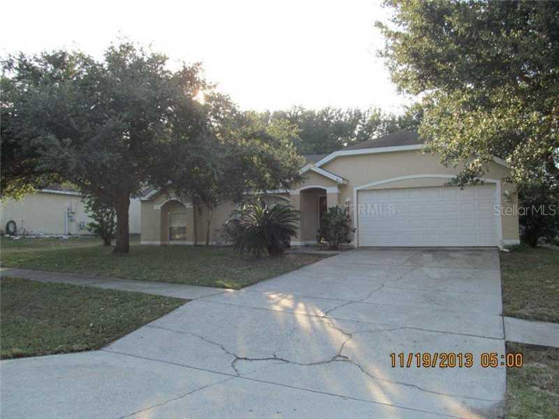 832 Maple Forest Ave., Minneola, FL 34715