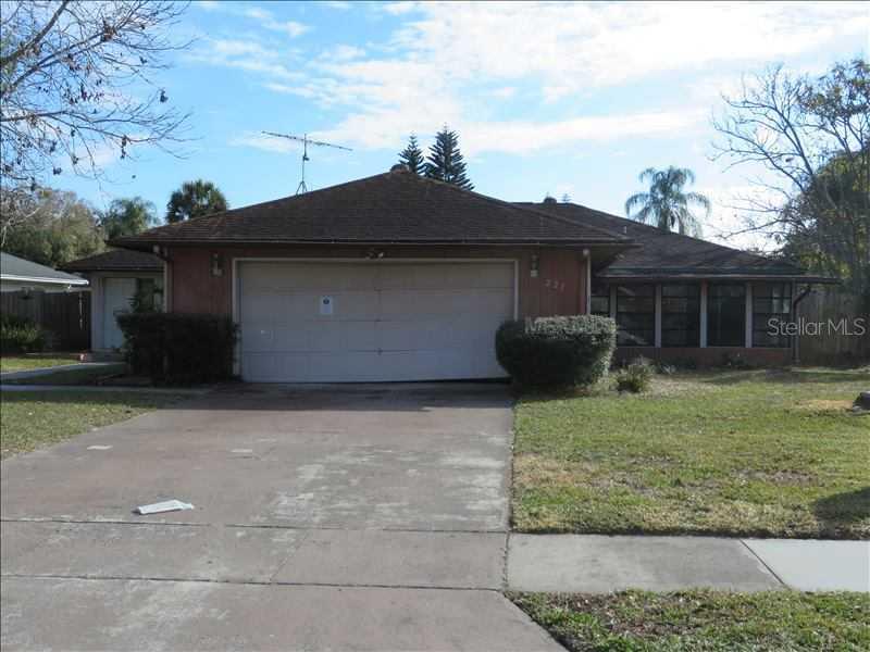 221 Doverwood Rd., Fern Park, FL 32730