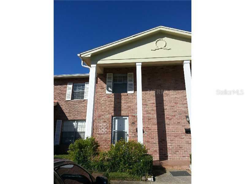 1208 Carriage Ln., Orlando, FL 32807