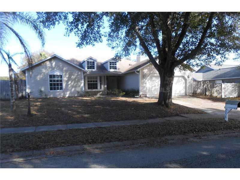 2200 Essex Dr., Ocoee, FL 34761
