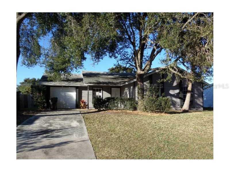 23 E Thrush St., Apopka, FL 32712