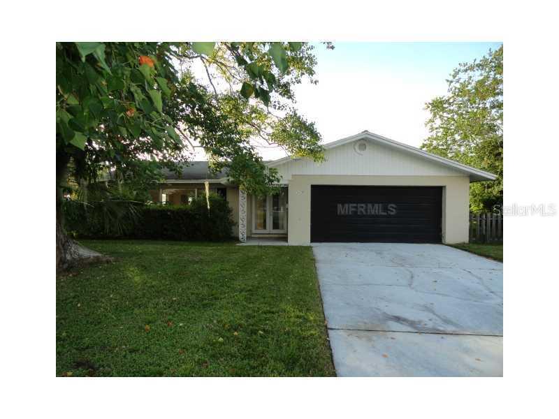 2620 Bluebonnet St., Orlando, FL 32807