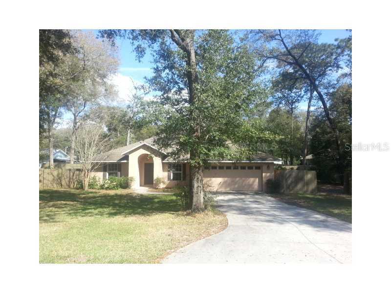 31412 Orange St., Sorrento, FL 32776