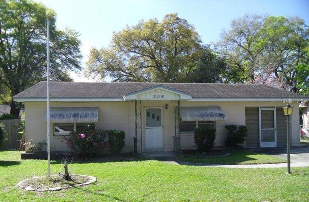 306 Pinewood Ct., Fern Park, FL 32730