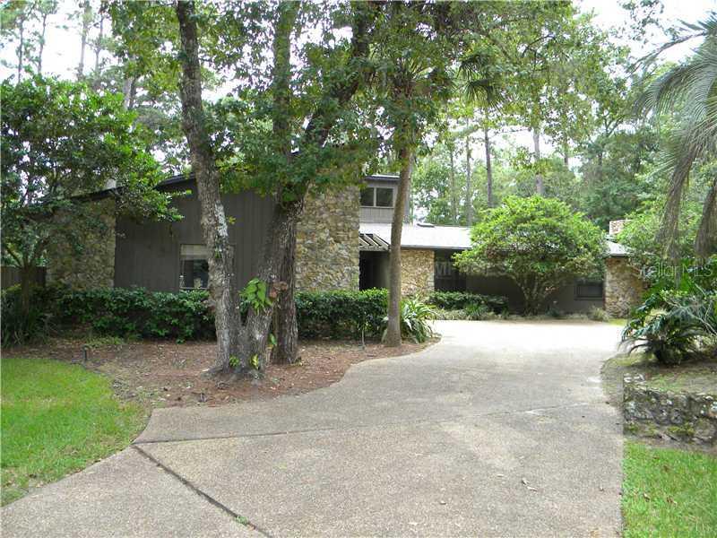 124 Wisteria Dr., Longwood, FL 32779