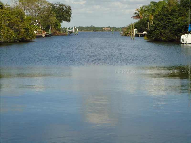 2960 Montgomery Dr., Port Charlotte, FL 33981
