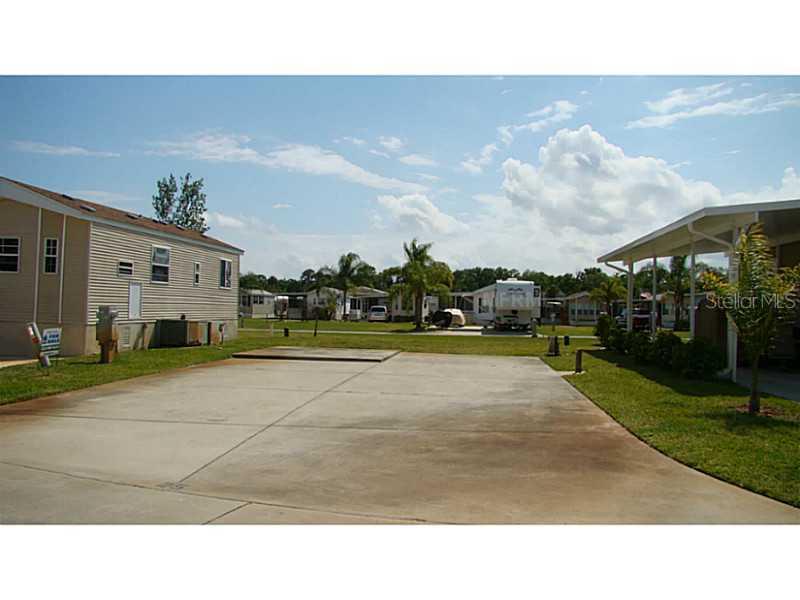 2294 Shuttle Cir. #25, Titusville, FL 32796