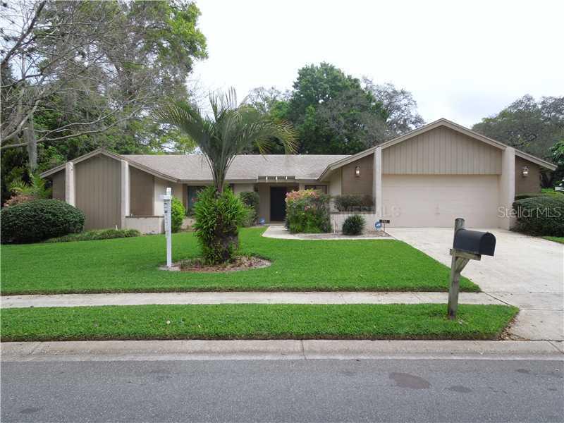 961 Stonewood Ln., Maitland, FL 32751