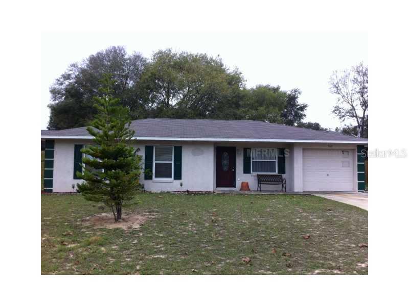 502 Magnolia Ridge Ave., Tavares, FL 32778