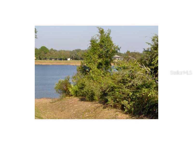 2472 Weatherford Dr., Deltona, FL 32738