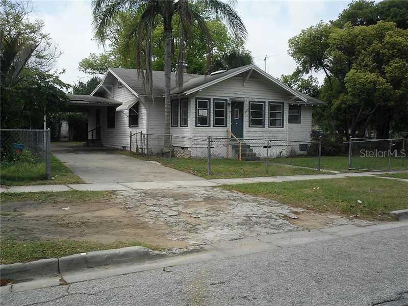 5 E Pine St., Davenport, FL 33837