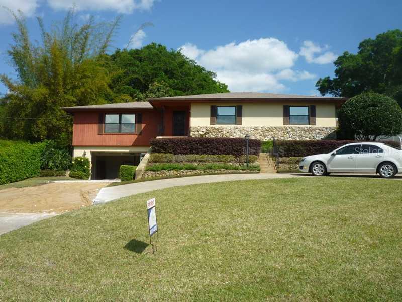 328 N Lake Franklin Dr., Mount Dora, FL 32757