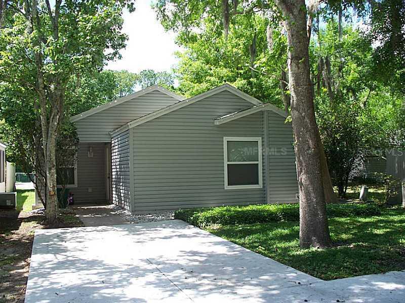 334 Kirkcaldy Dr., Winter Springs, FL 32708