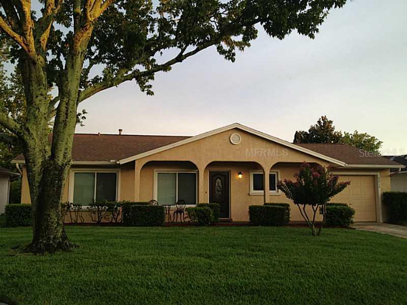 4914 Gardengate Ln., Orlando, FL 32821