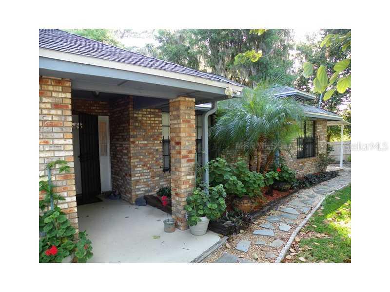 1260 Baton Dr., Deltona, FL 32725