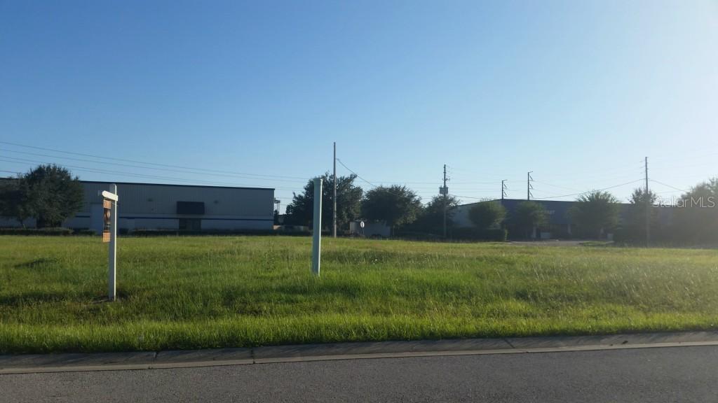 231 Springview Commerce Dr., DeBary, FL 32713