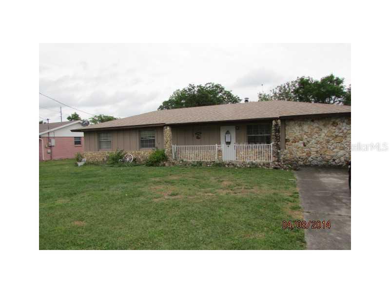 1096 Vincent Dr., Mount Dora, FL 32757
