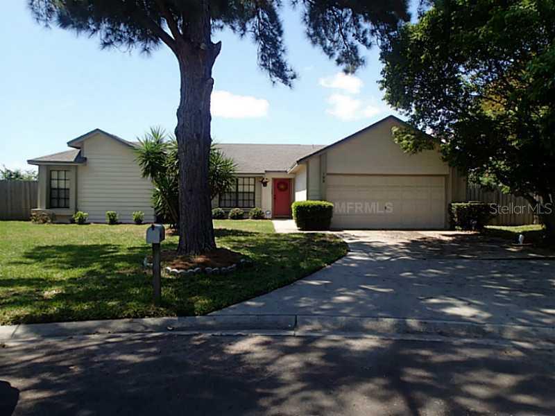 106 Candlewood Ct., Kissimmee, FL 34743