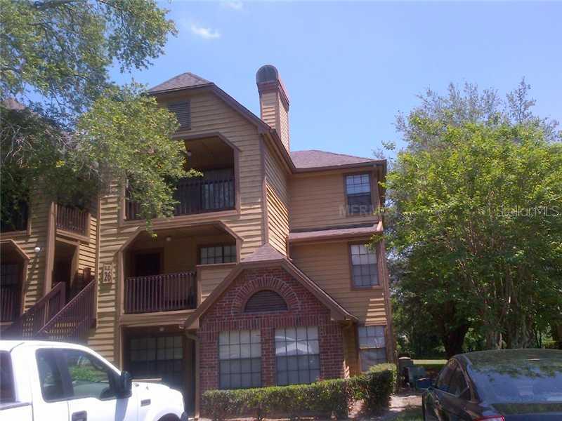 390 Lake Placid Ct. #302, Altamonte Springs, FL 32701