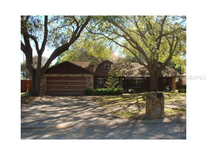 800 W Harbour Ct., Ocoee, FL 34761