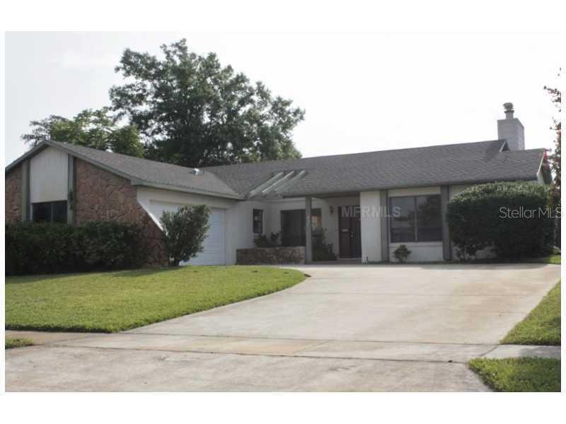 427 Charleswood Ave., Orlando, FL 32825