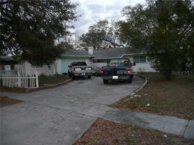 2831 Greenfield Ave., Orlando, FL 32808