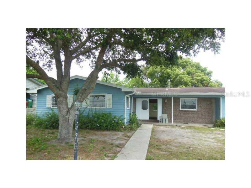 2349 Essex Ave., Deltona, FL 32738