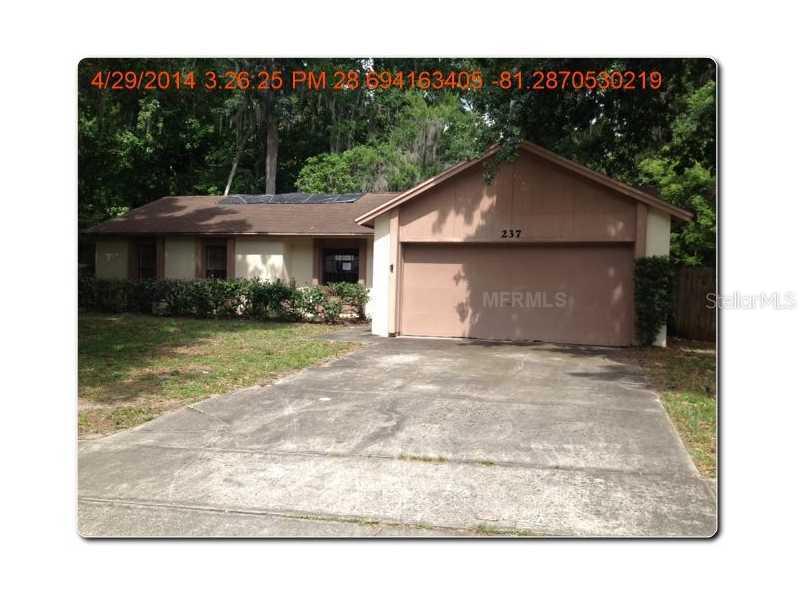 237 Holiday Ln., Winter Springs, FL 32708