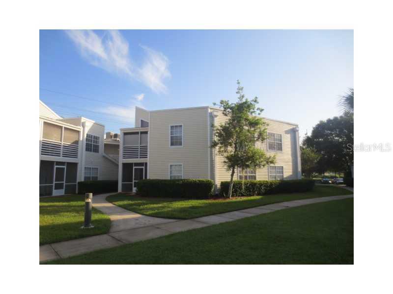 3900 Southpointe Dr. #105, Orlando, FL 32822