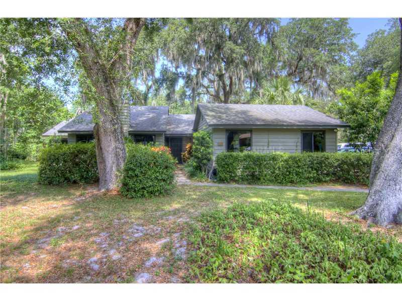 801 Temple Ter., Oviedo, FL 32765