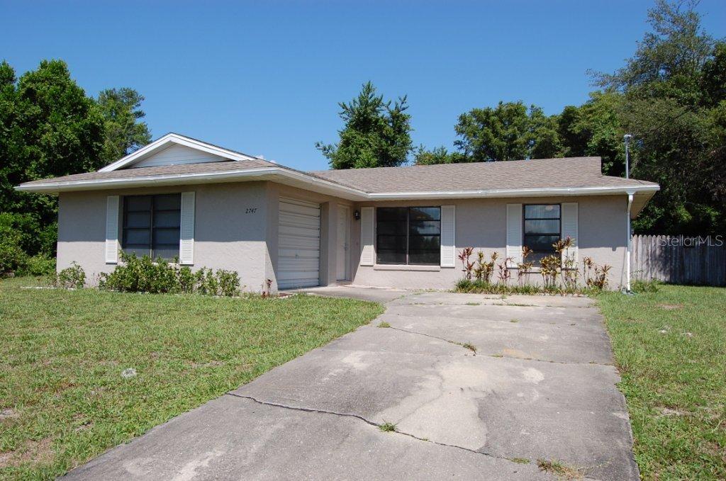 2747 Candler Dr., Deltona, FL 32725