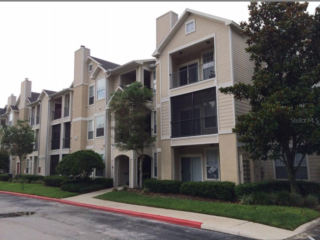 1990 Erving Cir. #206, Ocoee, FL 34761