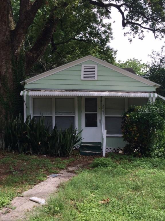 2005 Page Ave., Orlando, FL 32806