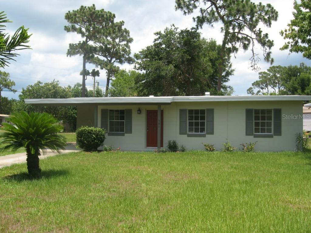 501 E 5th St., Chuluota, FL 32766