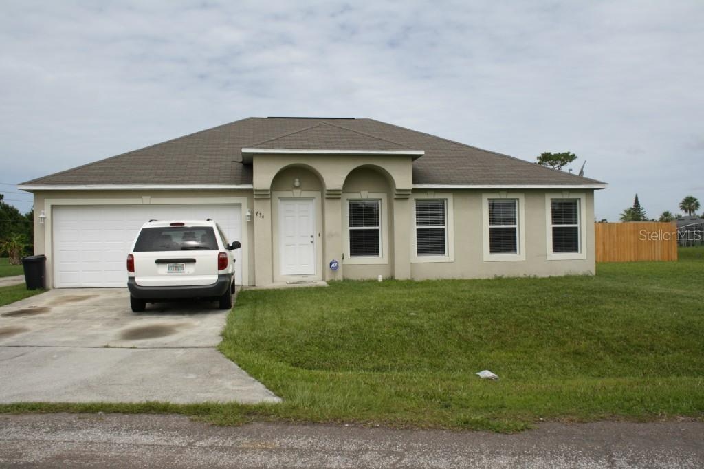 634 Deauville Ct., Kissimmee, FL 34758