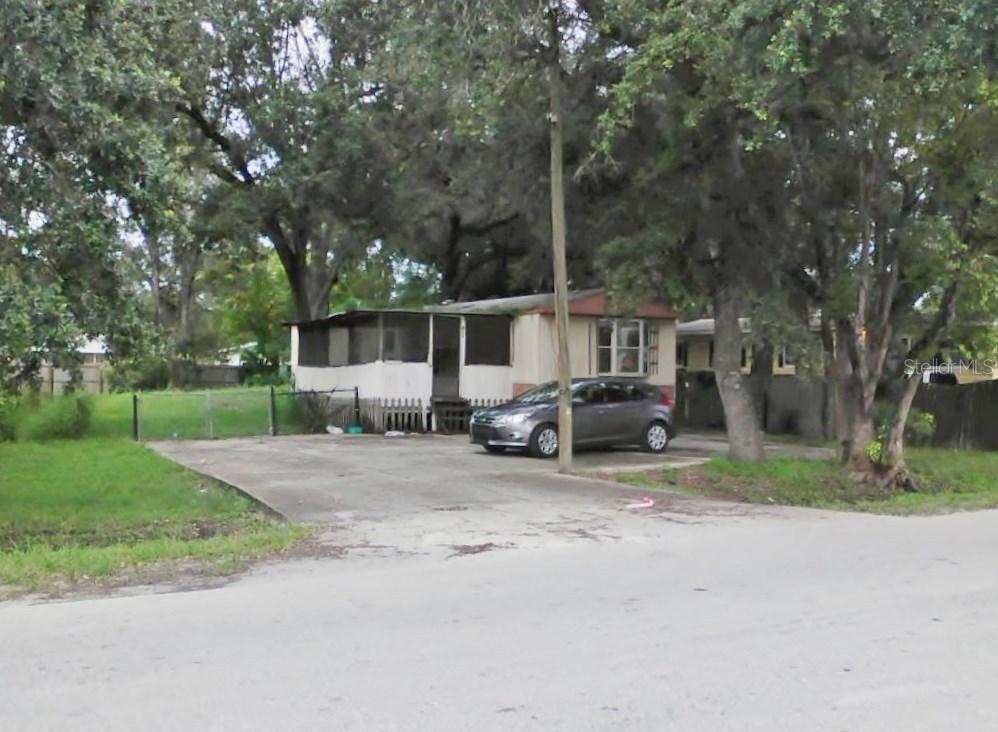 413 4th St., Orlando, FL 32824