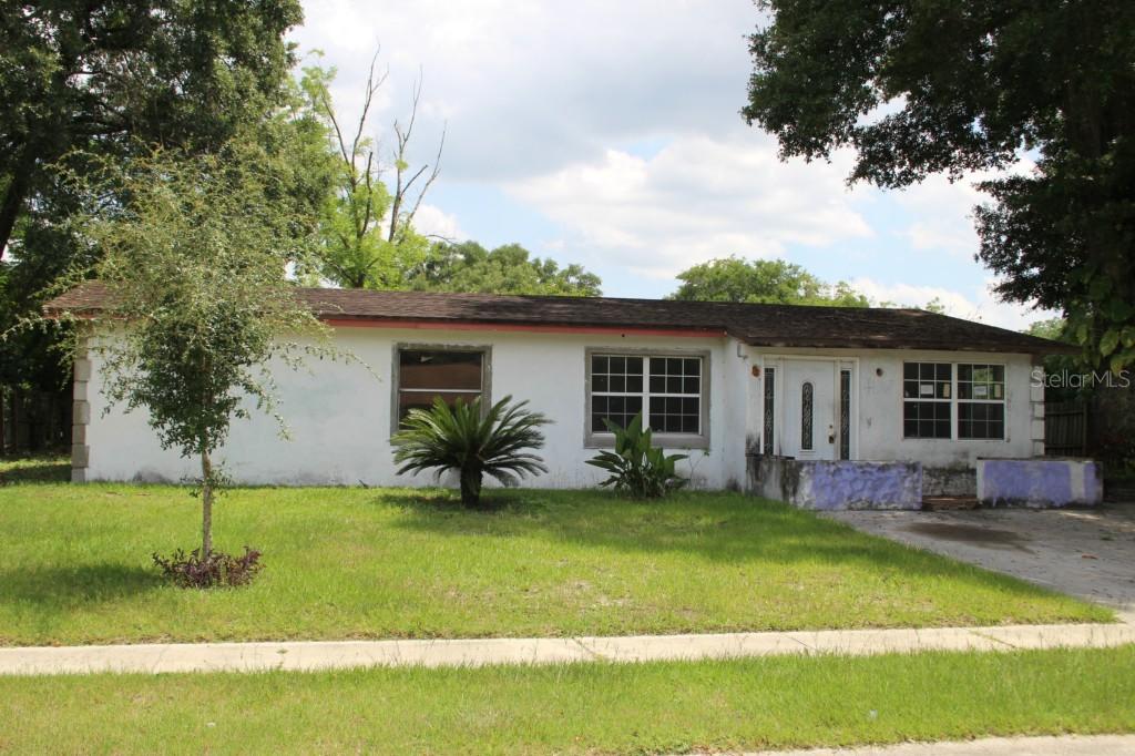407 Basewood Ln., Altamonte Springs, FL 32701