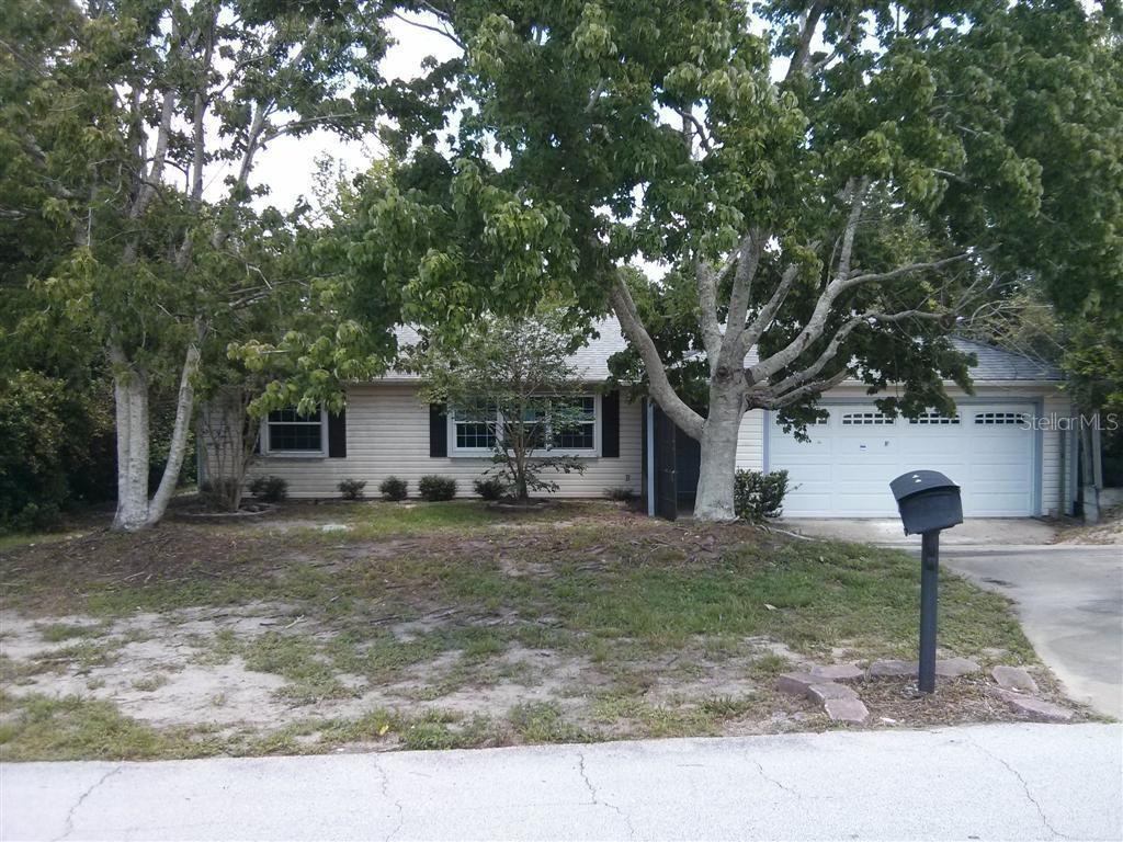1462 Eden Dr., Deltona, FL 32725