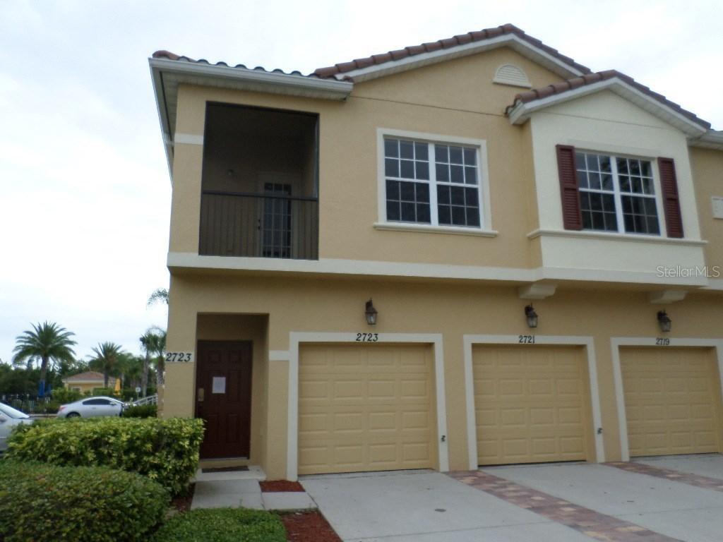 2723 Oakwater Dr. #117, Kissimmee, FL 34747